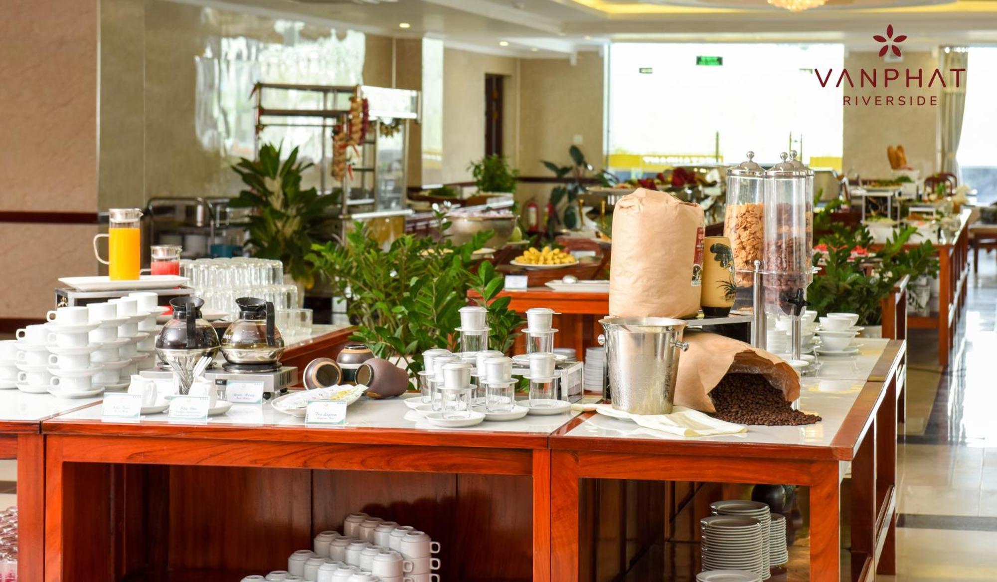 Van Phat Riverside Hotel Cần Thơ Zewnętrze zdjęcie