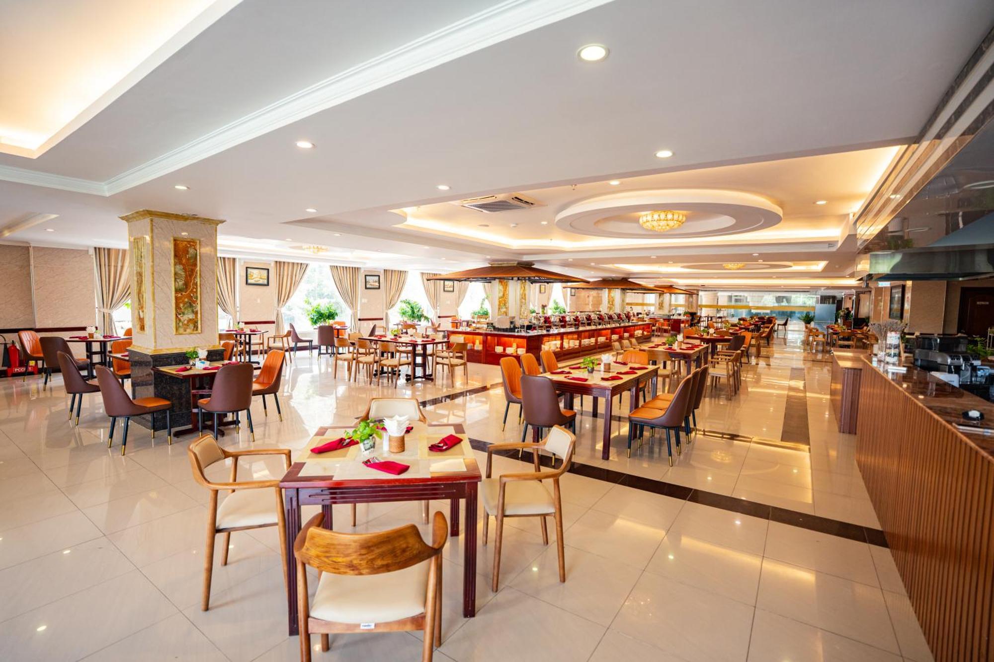 Van Phat Riverside Hotel Cần Thơ Zewnętrze zdjęcie