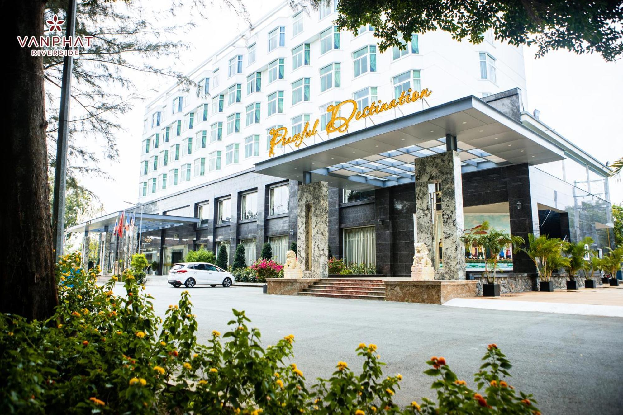 Van Phat Riverside Hotel Cần Thơ Zewnętrze zdjęcie