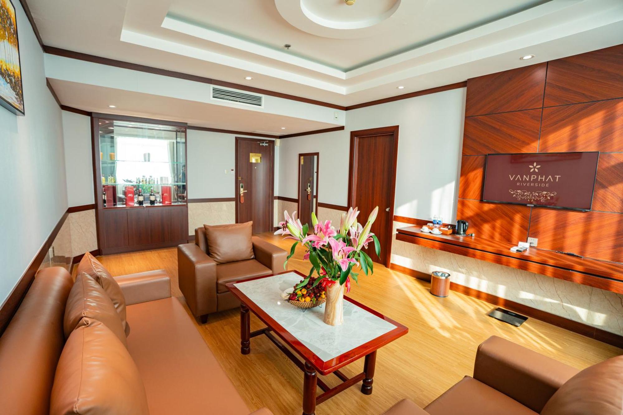 Van Phat Riverside Hotel Cần Thơ Zewnętrze zdjęcie