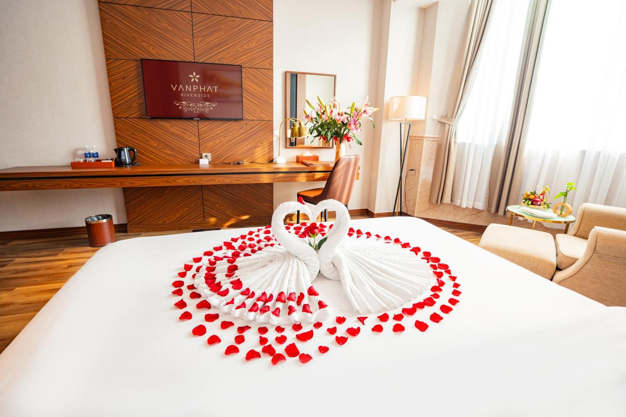 Van Phat Riverside Hotel Cần Thơ Zewnętrze zdjęcie
