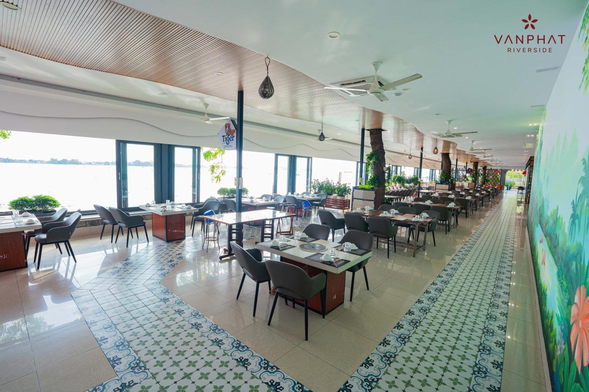 Van Phat Riverside Hotel Cần Thơ Zewnętrze zdjęcie