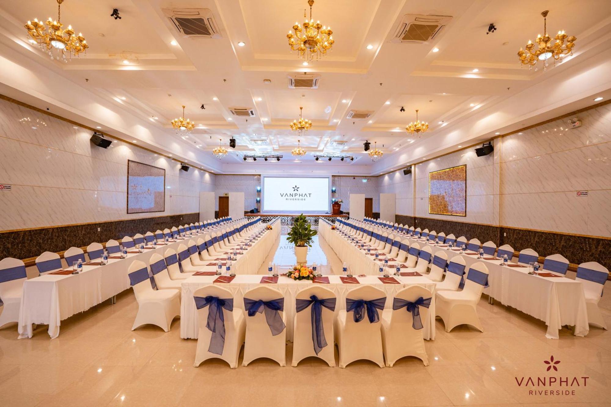 Van Phat Riverside Hotel Cần Thơ Zewnętrze zdjęcie